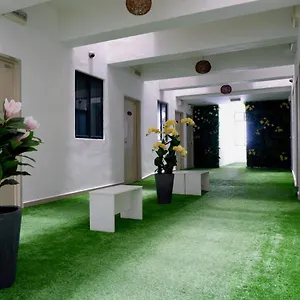 3* Hotel Iris Garden